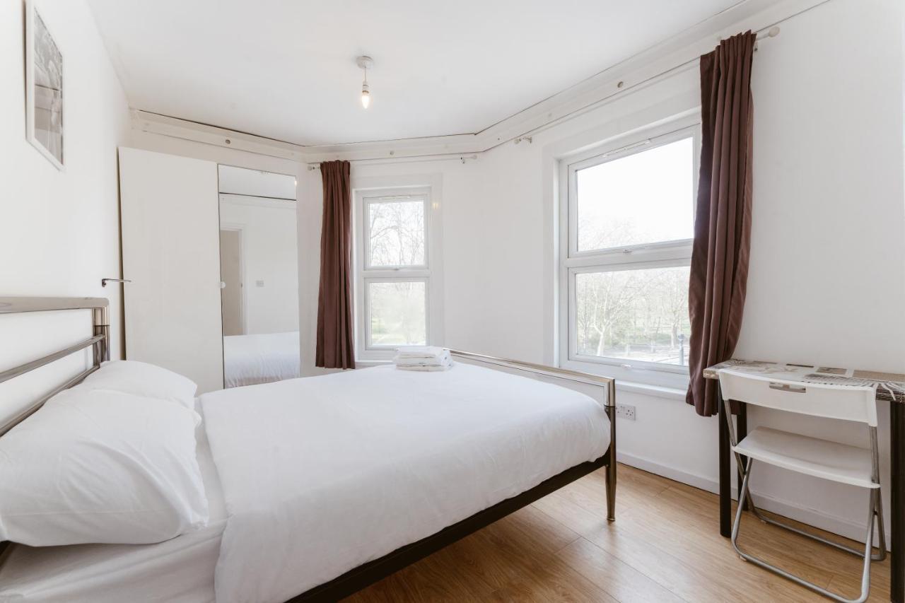 Mile End Double Rooms 27 Guest House London Eksteriør billede